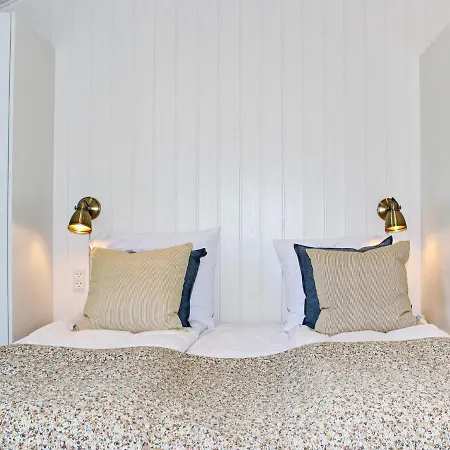 10 Person In Blåvand